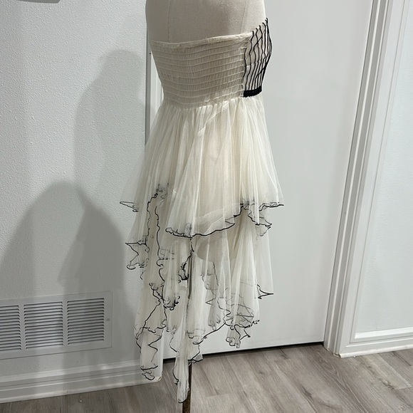 Free People Very Rare Strapless Cascading Ruffle Mesh Dress in White - Picture 5 of 15